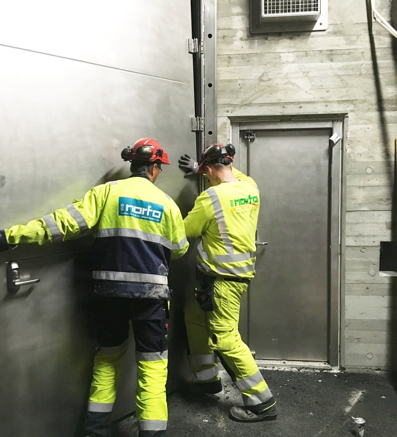 Trykkport Trykkdør NORFO FEG Montering