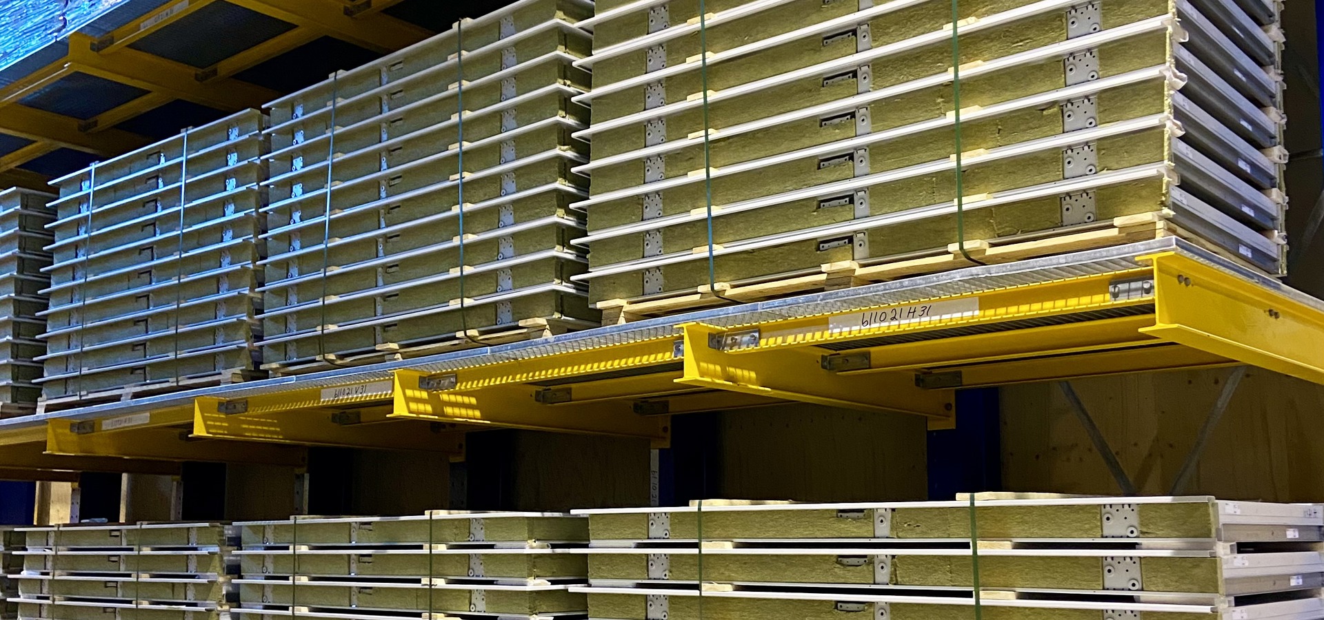 Lagerførte branndører og ståldører fra AS Norfo på Skedsmokorset