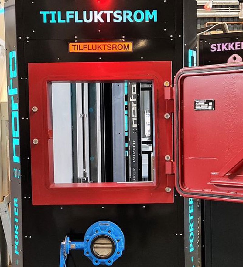 Norfo Tilfluktsrom Utstyr Befaring 1000X563. Foto Teknisk Ukeblad
